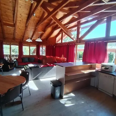 Chalet Spacieux 15 Places *