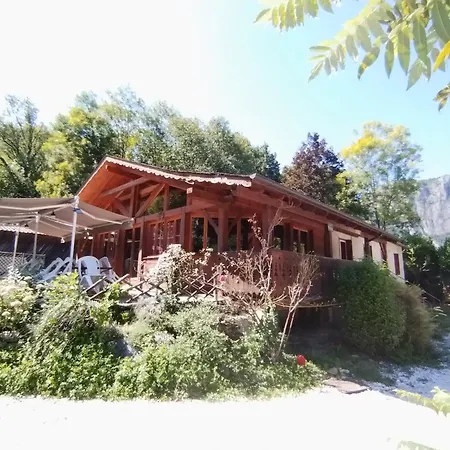 Spacieux 15 Places Chalet Arlos
